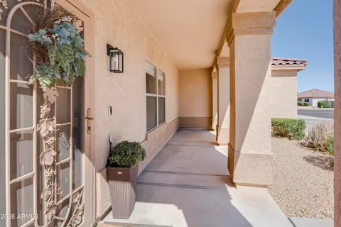 $615,000 | 10610 West Country Club Trail, Peoria, AZ 85383