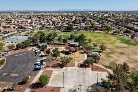 $615,000 | 10610 West Country Club Trail, Peoria, AZ 85383