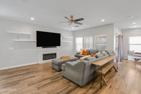 $615,000 | 10610 West Country Club Trail, Peoria, AZ 85383