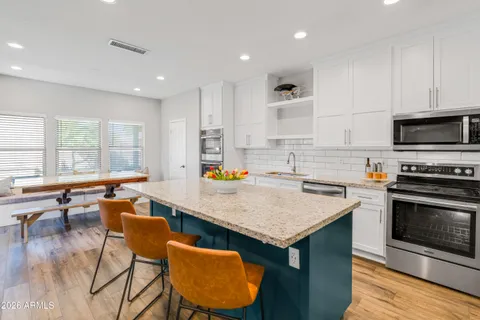 $615,000 | 10610 West Country Club Trail, Peoria, AZ 85383