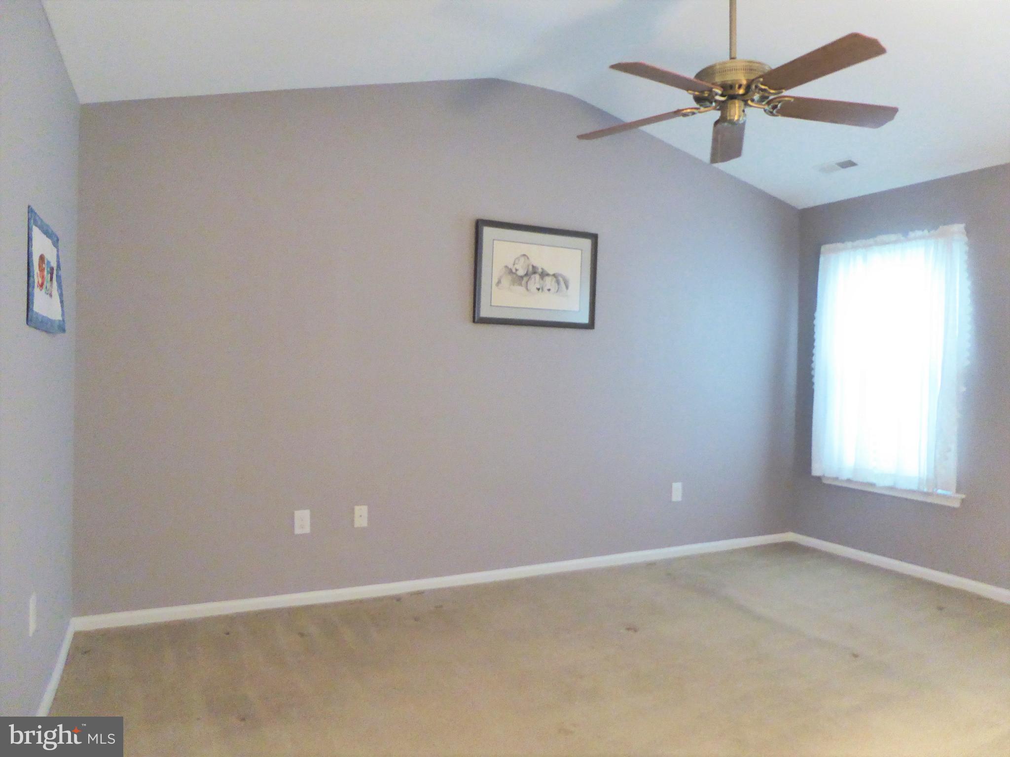 17 Pizzullo Road Hamilton, NJ 08690 - Photo 14 of 28 With Raised Ceiling