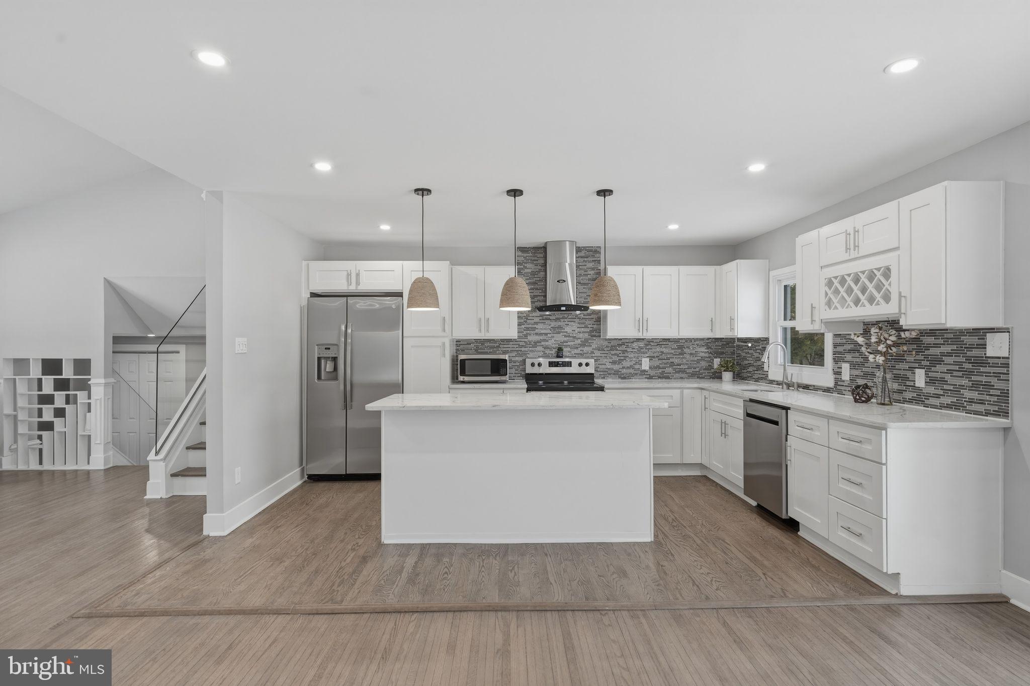 323 Parry Road Cinnaminson, NJ 08077 - Photo 14 of 40