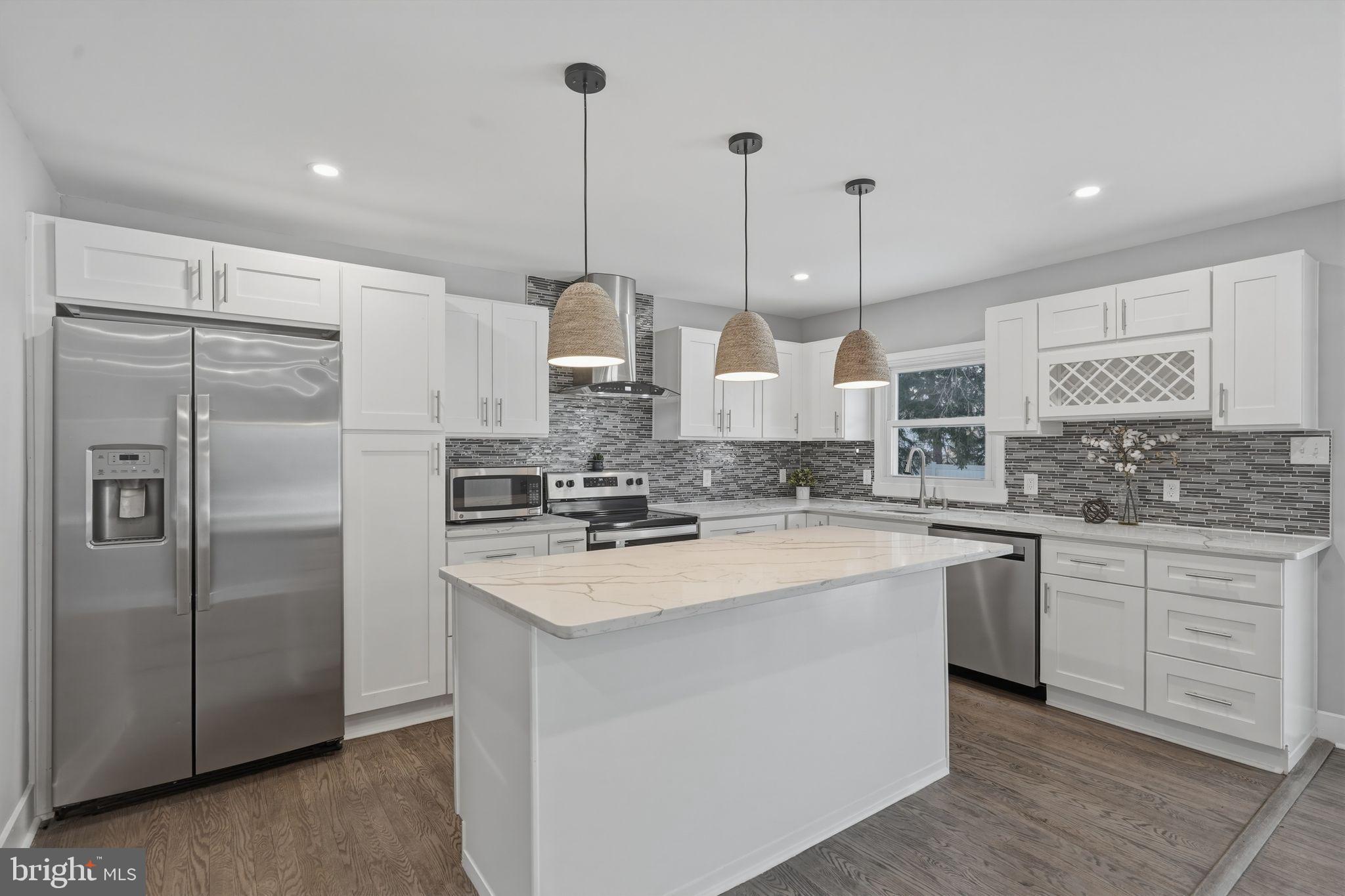 323 Parry Road Cinnaminson, NJ 08077 - Photo 15 of 40