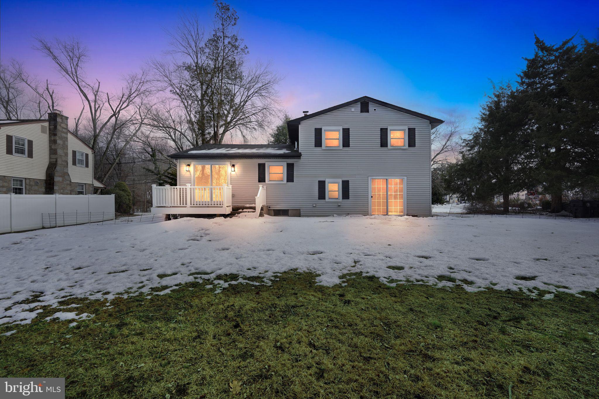 323 Parry Road Cinnaminson, NJ 08077 - Photo 2 of 40