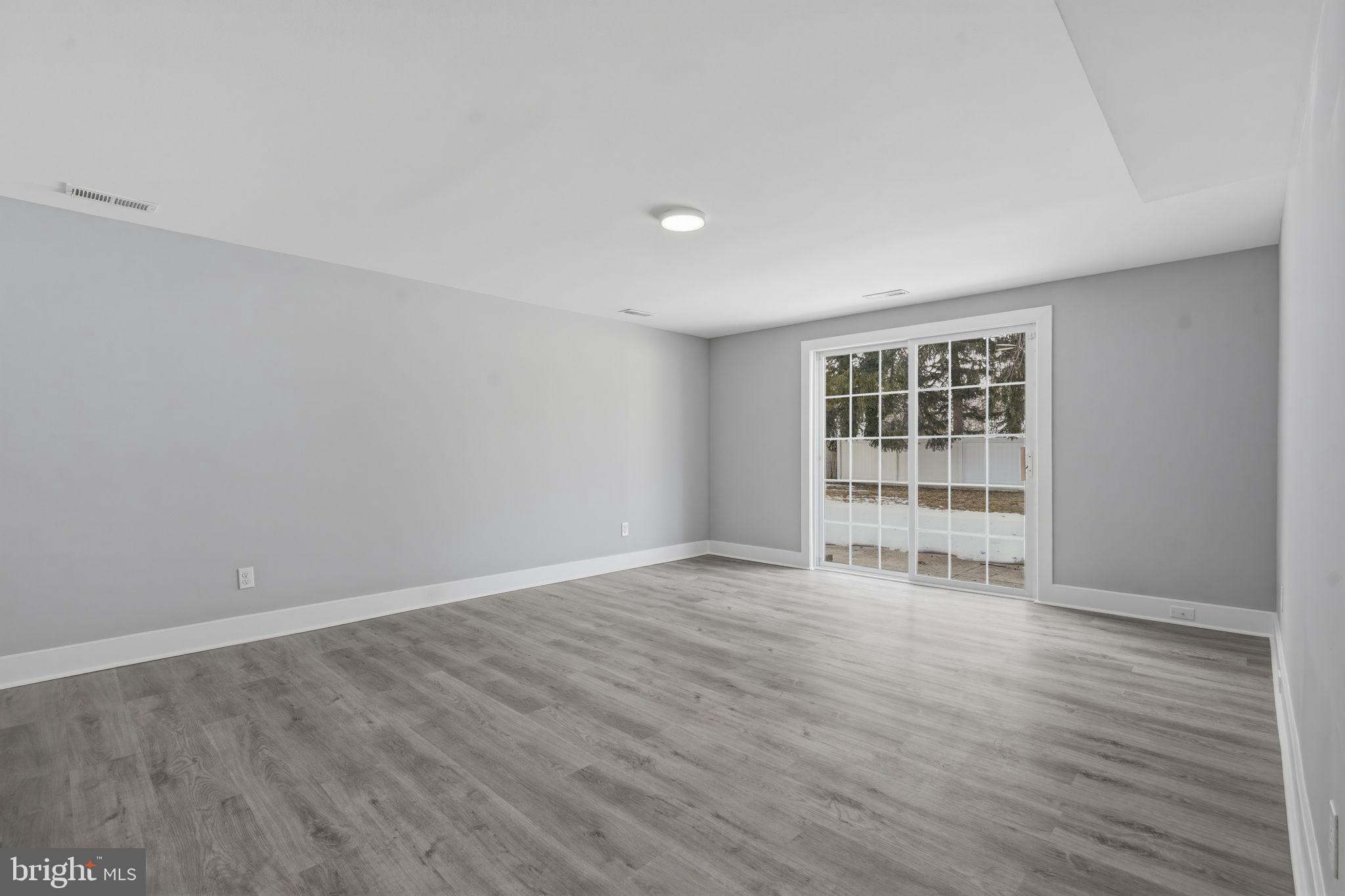 323 Parry Road Cinnaminson, NJ 08077 - Photo 31 of 40