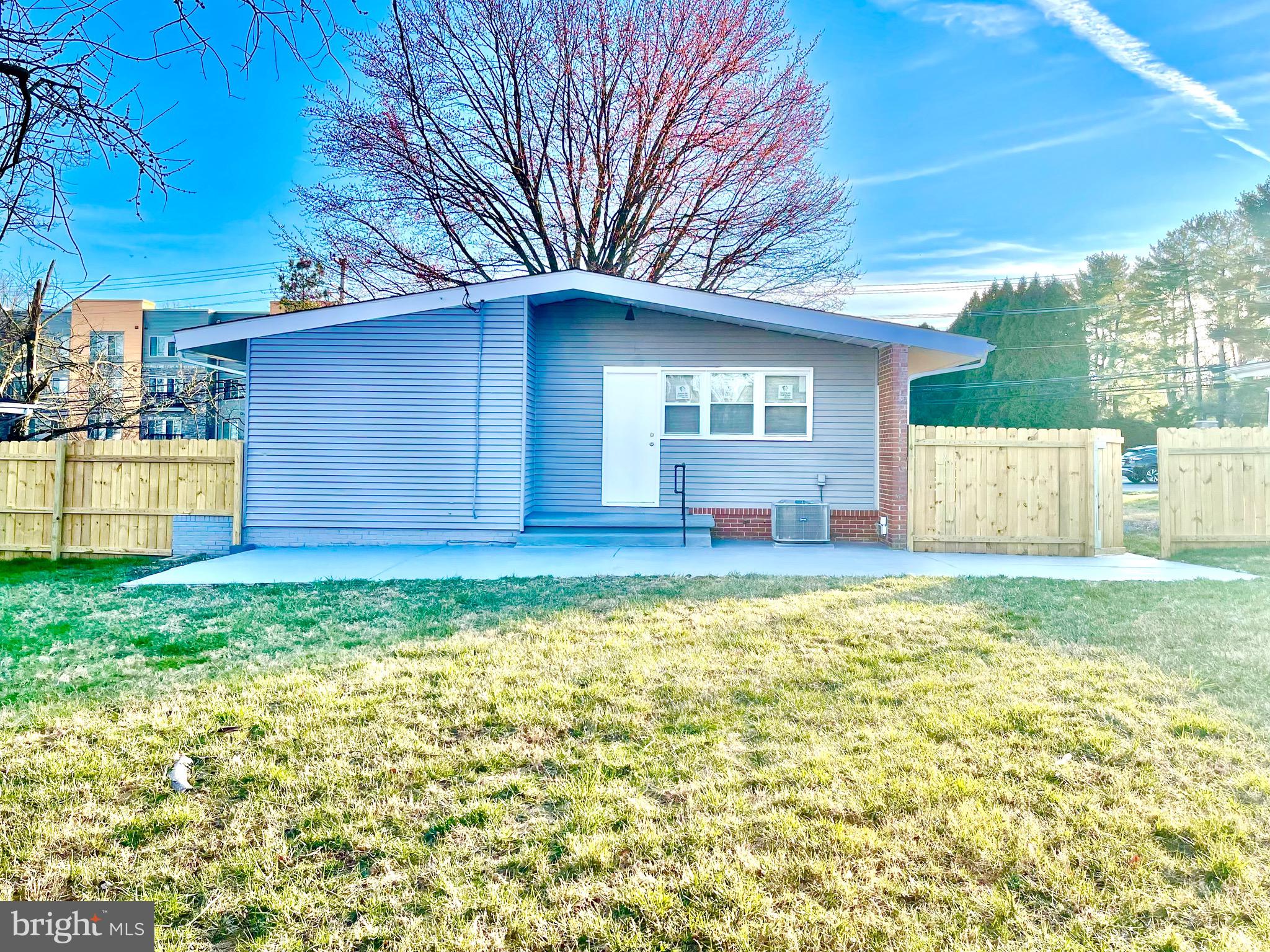 9712 Liberty Road Randallstown, MD 21133 - Photo 5 of 32 Gallery Image 5