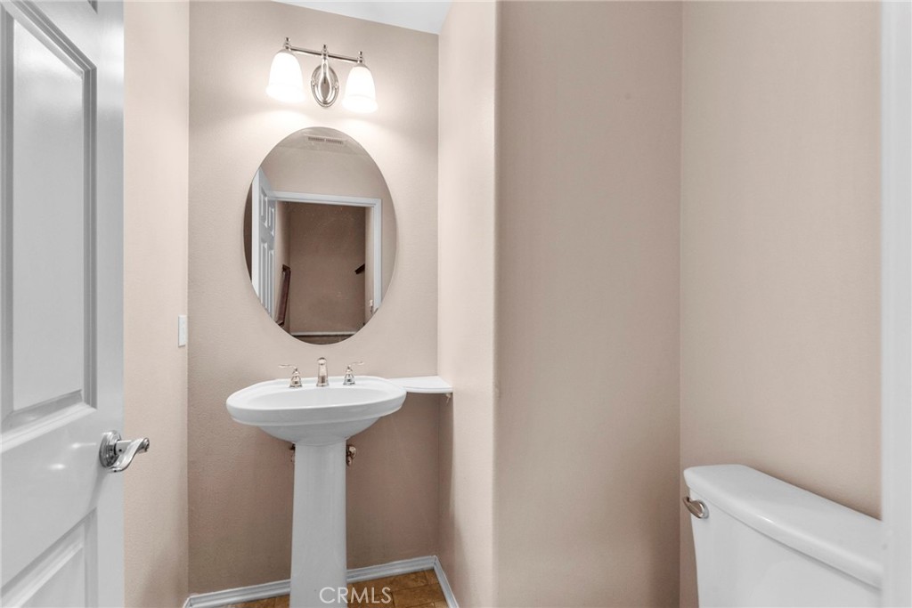 20433 Paseo Cresta Porter Ranch, CA 91326 - Photo 20 of 45