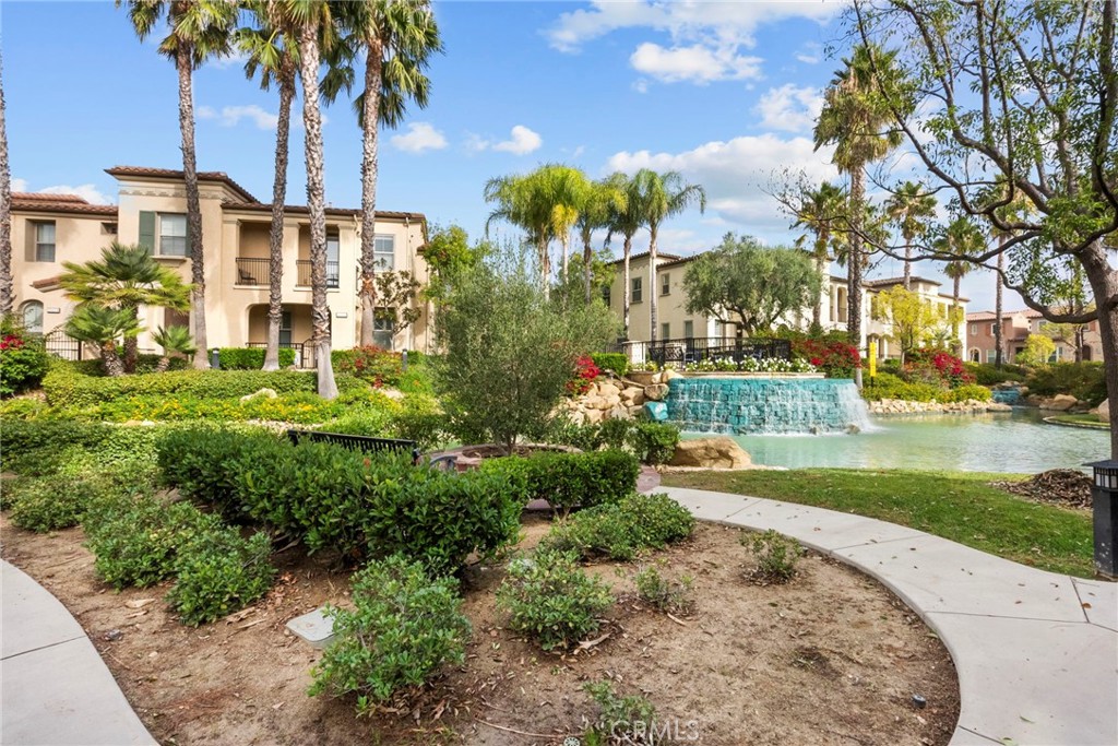 20433 Paseo Cresta Porter Ranch, CA 91326 - Photo 41 of 45