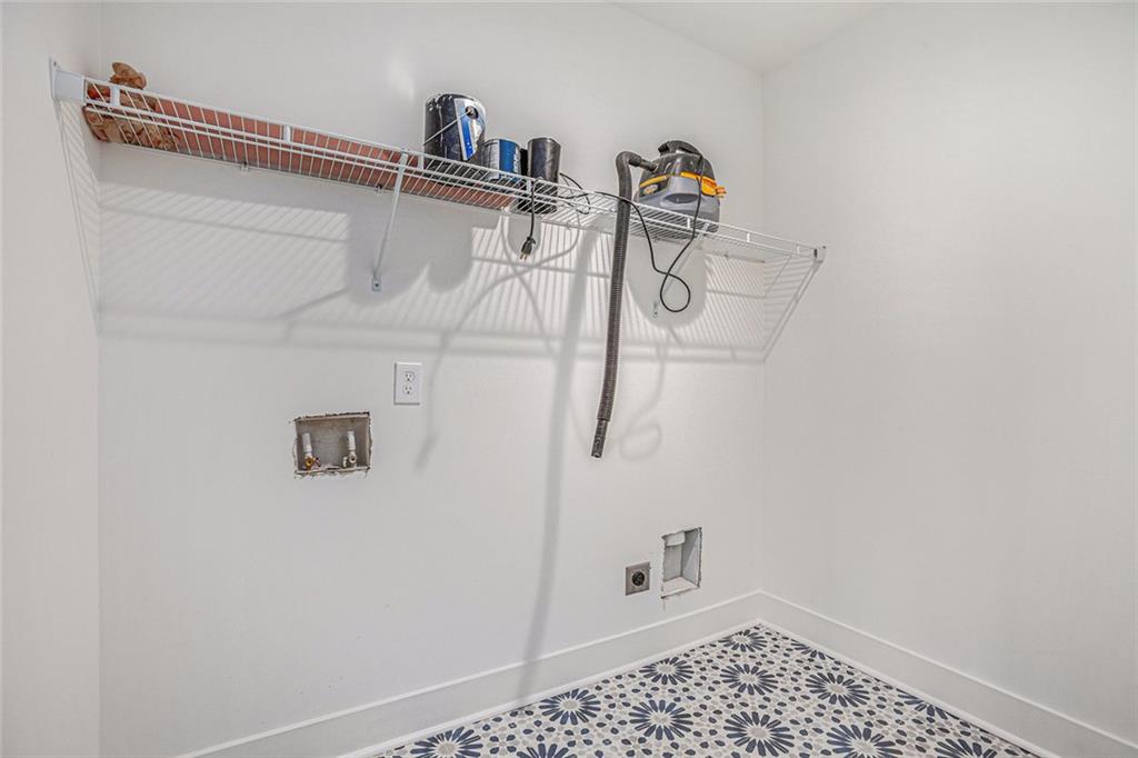 1721 South Gordon Street Southwest Atlanta, GA 30310 - Photo 39 of 44