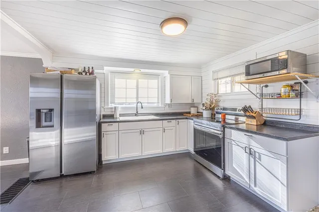 $249,900 | 532 Beazell Road, Rostraver Township, PA 15012