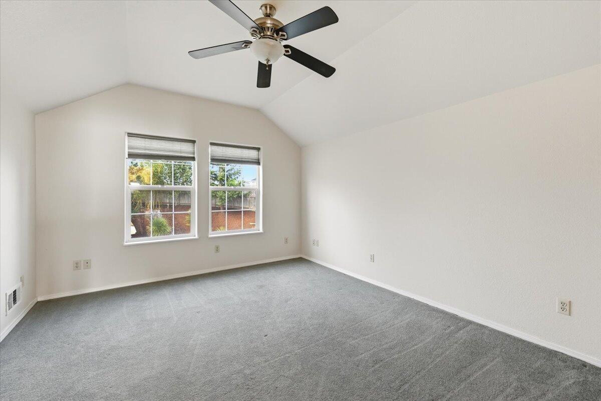 176 Nehalem Loop Roseburg, OR 97471 - Photo 20 of 42 20-CI_0203