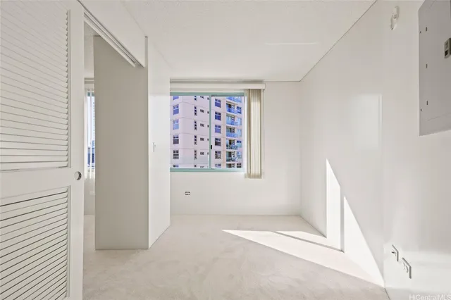 $308,000 | 1314 Kalakaua Avenue, Unit 908, Honolulu, HI 96826