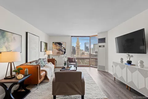$349,999 | 1625 Larimer Street, Unit 2104, Denver, CO 80202