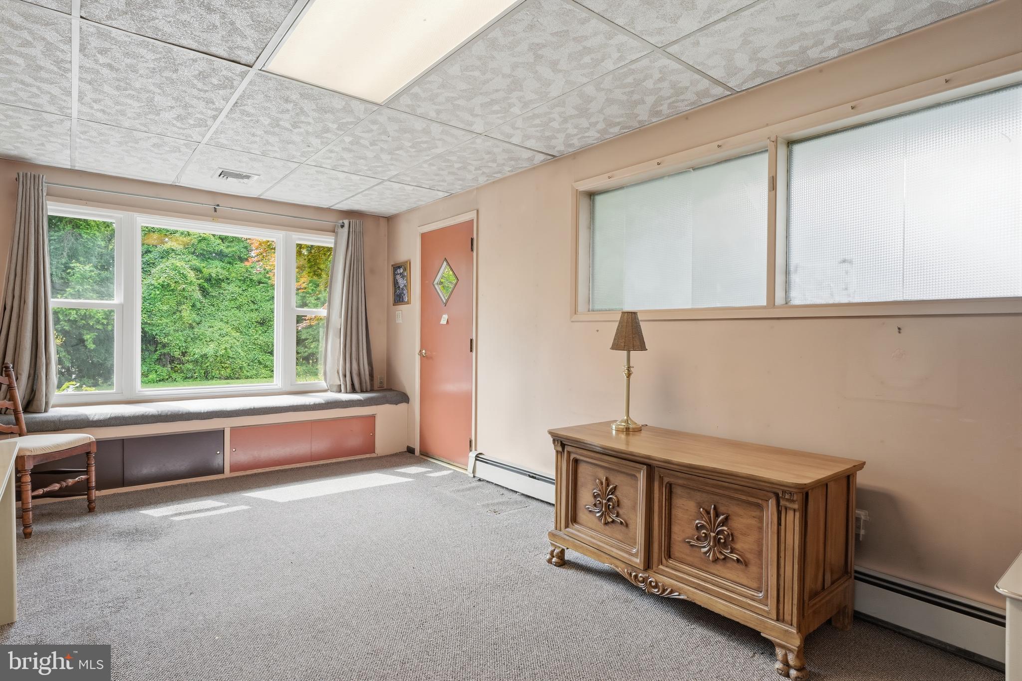 58 Trail Road Levittown, PA 19056 - Photo 6 of 32 Family Room