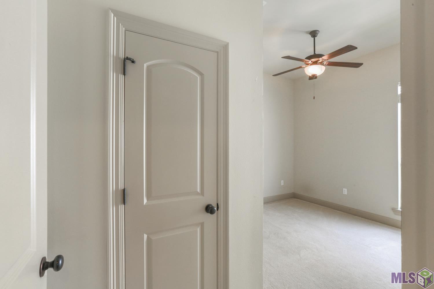 8323 Valencia Court Baton Rouge, LA 70820 - Photo 24 of 31 Gallery Image 24