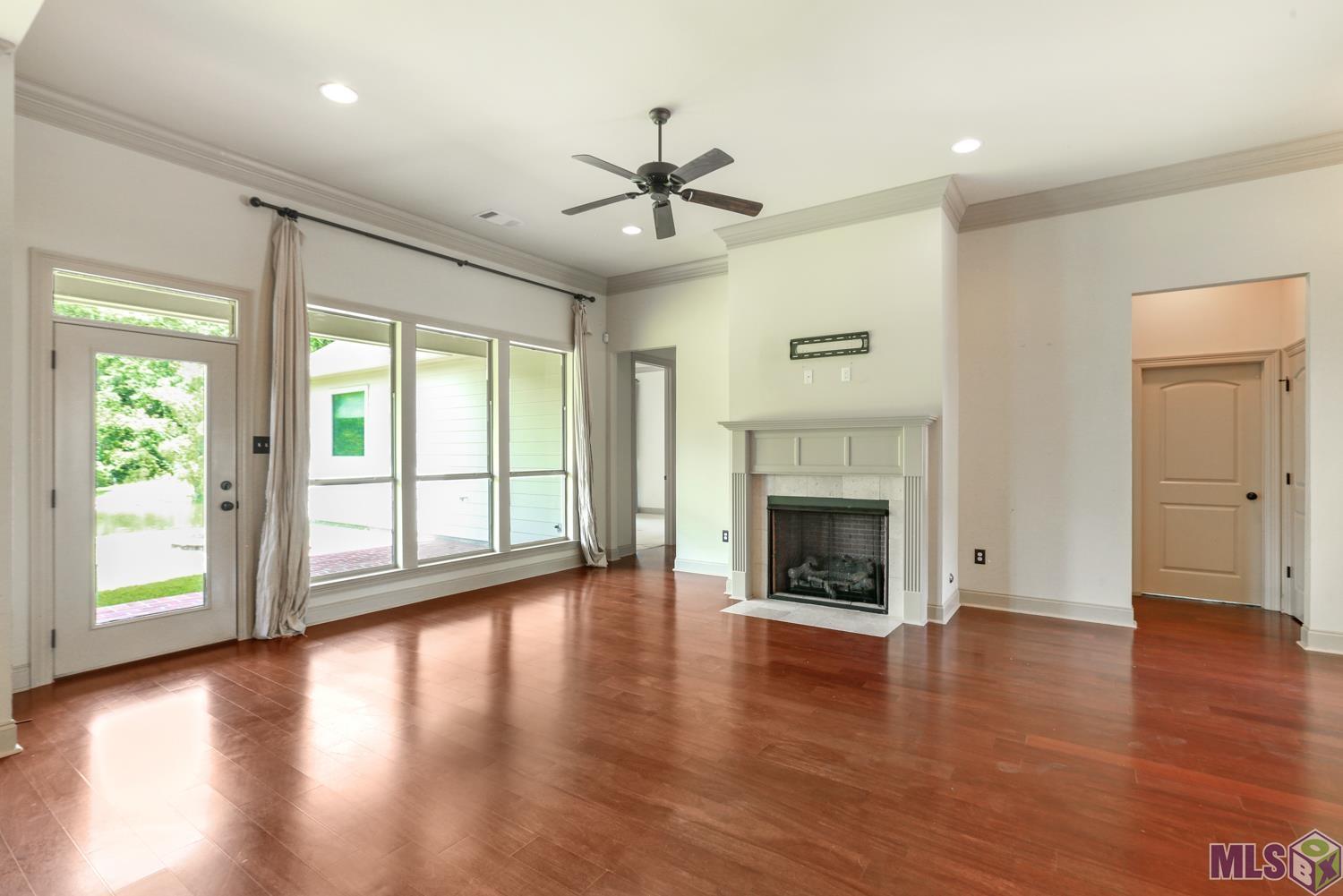 8323 Valencia Court Baton Rouge, LA 70820 - Photo 4 of 31 Gallery Image 4