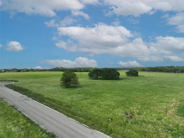 $665,505 | 6 Pacen Place, Chappell Hill, TX 77426