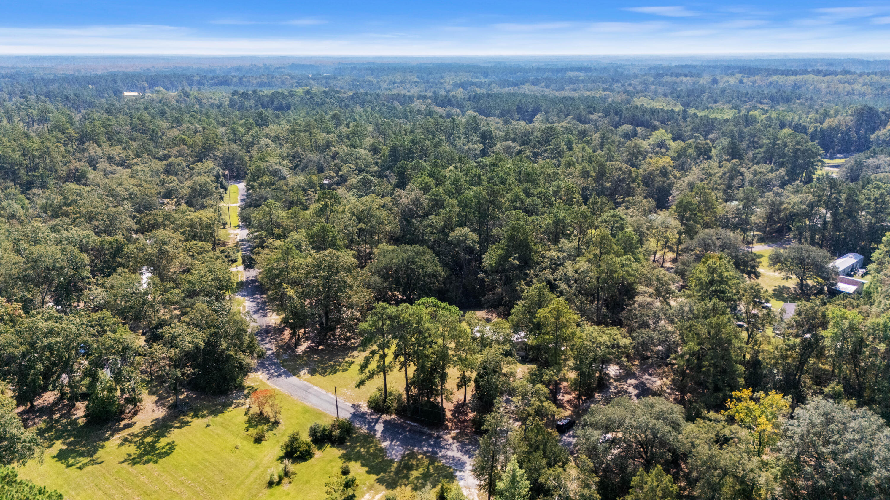 197 Davis Circle Walterboro, SC 29488 - Photo 31 of 33 DJI_20250918114448_0489_D