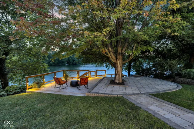 $492,500 | 4720 Mallard View Drive, Indianapolis, IN 46226