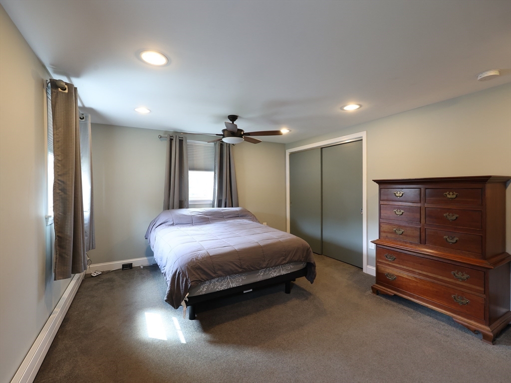 24 Talbot Street Saugus, MA 01906 - Photo 23 of 41