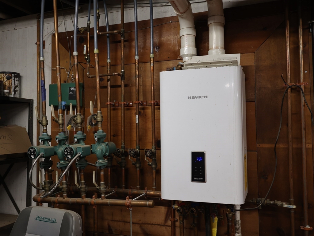 24 Talbot Street Saugus, MA 01906 - Photo 33 of 41