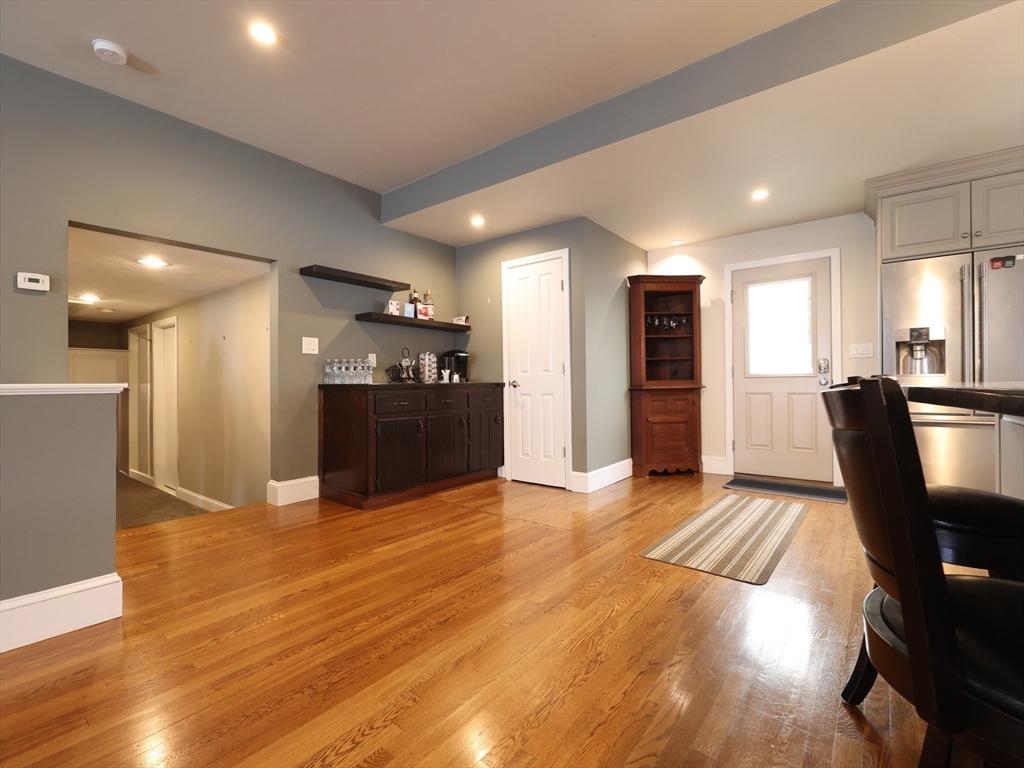 24 Talbot Street Saugus, MA 01906 - Photo 8 of 41