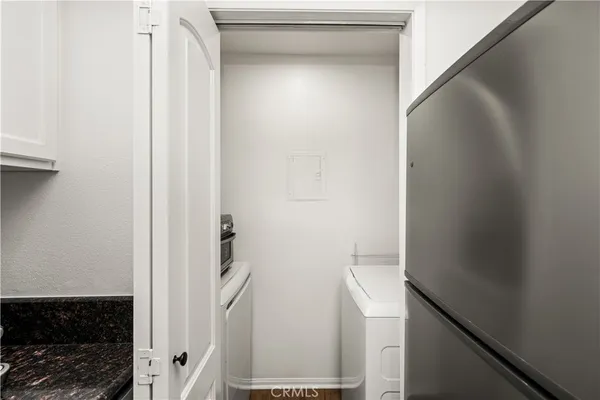 $1,250,000 | 1403 East Sail Avenue, Orange, CA 92865