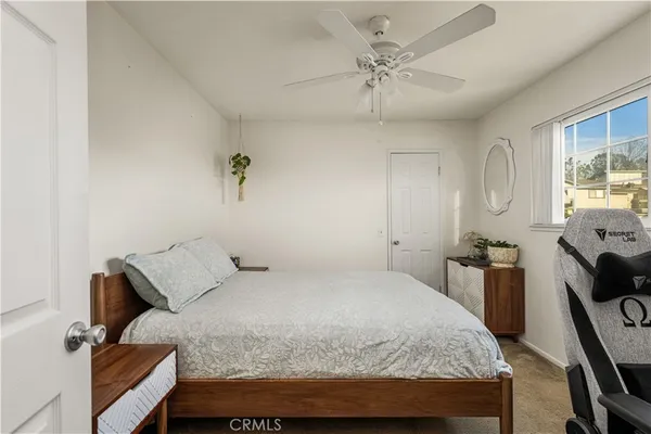 $1,250,000 | 1403 East Sail Avenue, Orange, CA 92865