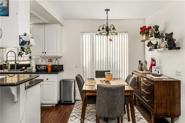 $1,250,000 | 1403 East Sail Avenue, Orange, CA 92865