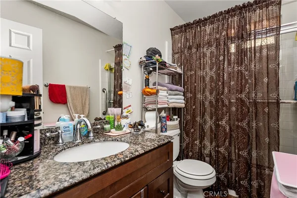 $1,250,000 | 1403 East Sail Avenue, Orange, CA 92865