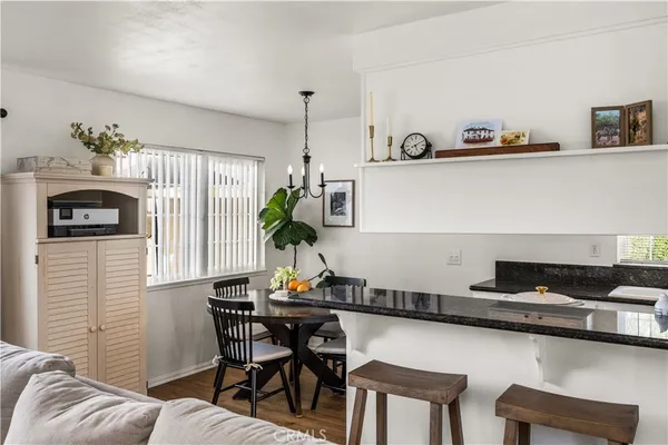 $1,250,000 | 1403 East Sail Avenue, Orange, CA 92865