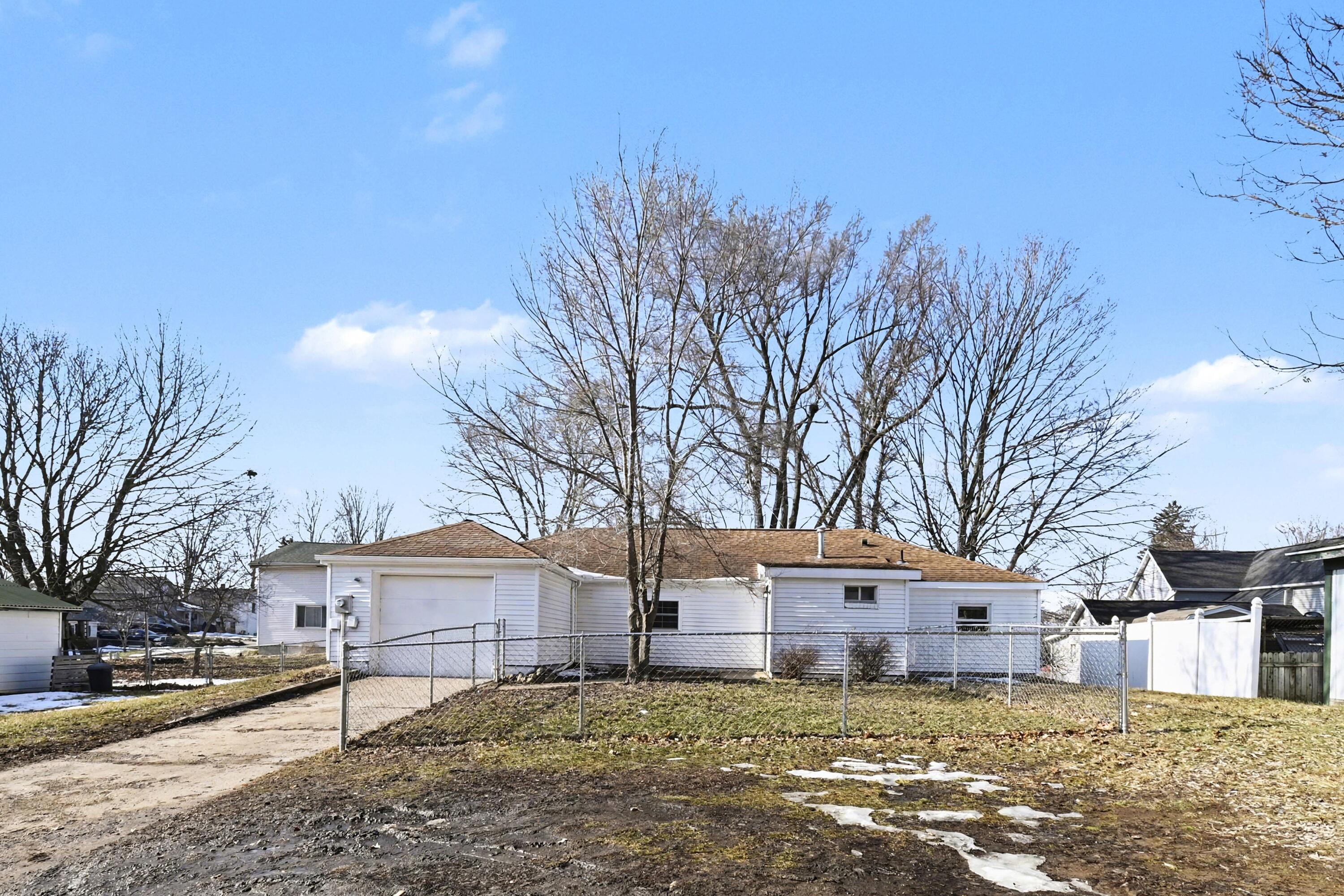 431 Smith Street Portland, MI 48875 - Photo 4 of 17 file_7232