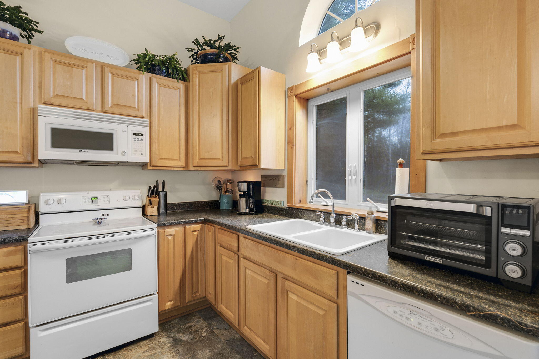 207 Hebron Road Buckfield, ME 04220 - Photo 26 of 61 26