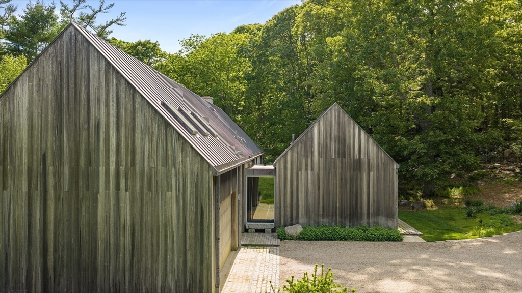 35 South Bowl Road Chilmark, MA 02535 - Photo 37 of 42