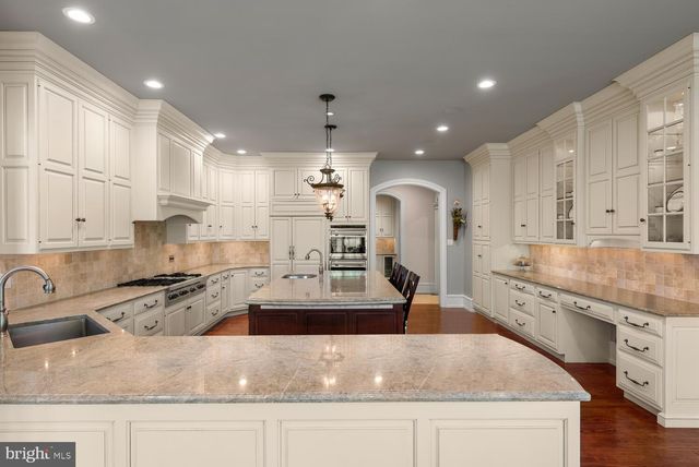 $2,499,999 | 271 Blackburn Drive, Berwyn, PA 19312