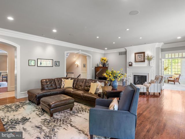 $2,499,999 | 271 Blackburn Drive, Berwyn, PA 19312