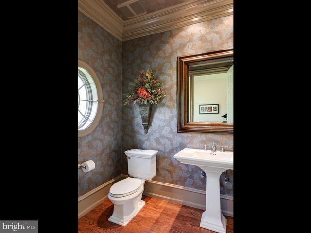 $2,499,999 | 271 Blackburn Drive, Berwyn, PA 19312