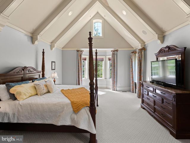 $2,499,999 | 271 Blackburn Drive, Berwyn, PA 19312