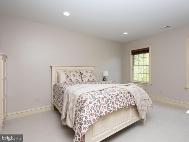 $2,499,999 | 271 Blackburn Drive, Berwyn, PA 19312