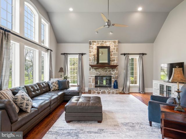 $2,499,999 | 271 Blackburn Drive, Berwyn, PA 19312