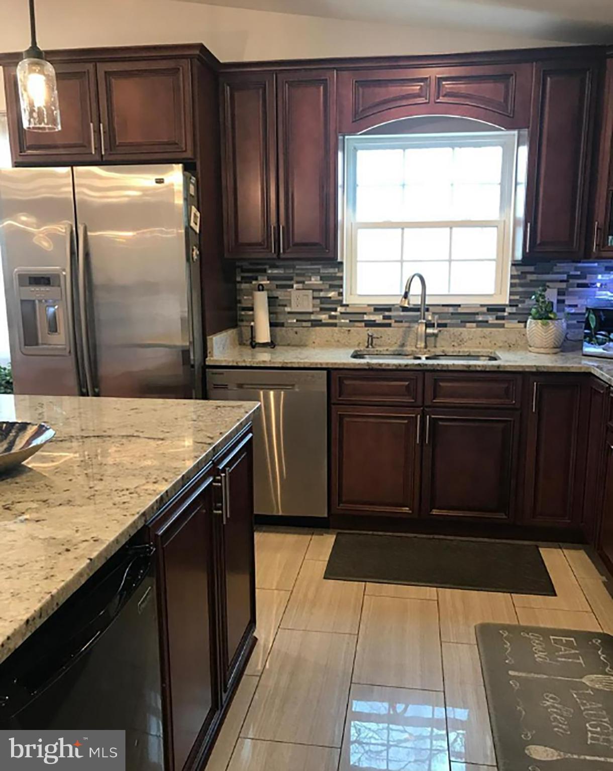 5049 Kenerson Drive Fairfax, VA 22032 - Photo 3 of 14 kitchen