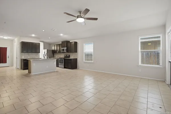 $250,000 | 7918 Halo Circle, San Antonio, TX 78252