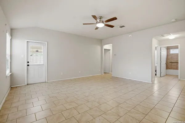 $250,000 | 7918 Halo Circle, San Antonio, TX 78252