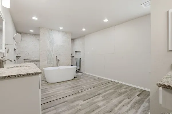 $250,000 | 7918 Halo Circle, San Antonio, TX 78252