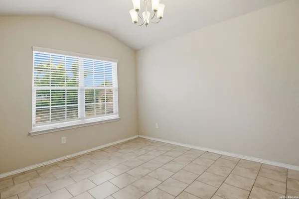 $250,000 | 7918 Halo Circle, San Antonio, TX 78252