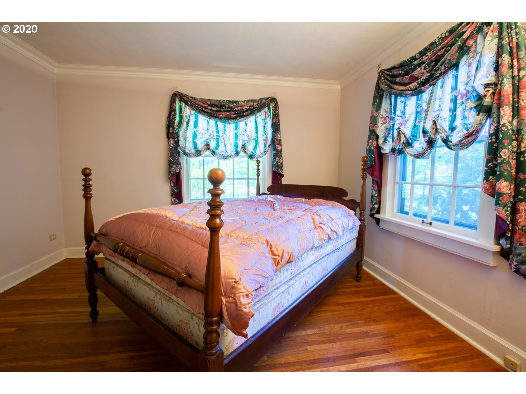 13420 Southeast Foster Road Portland, OR 97236 - Photo 12 of 30 Gallery Image 12