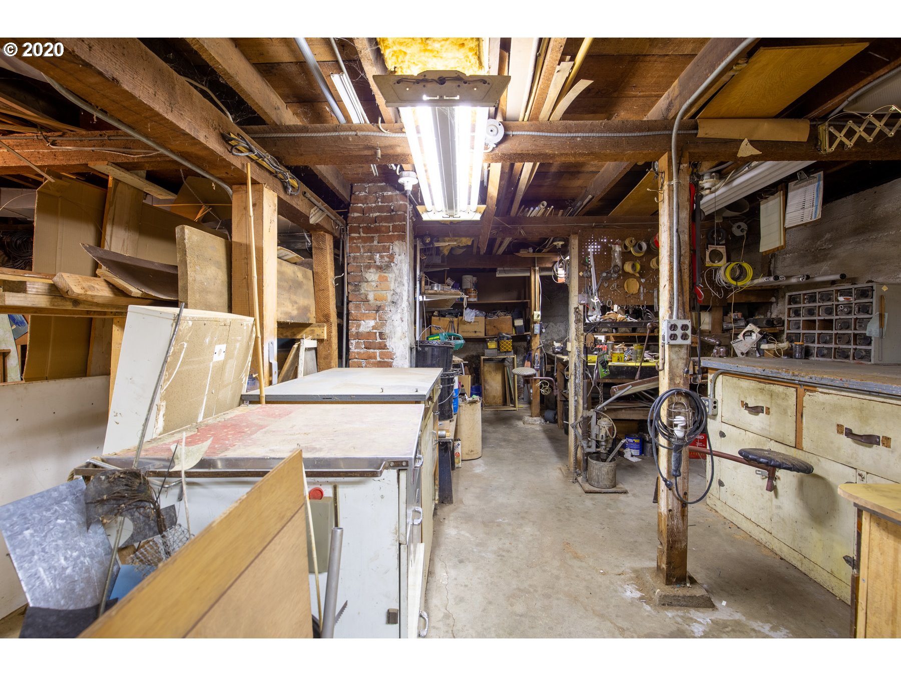 13420 Southeast Foster Road Portland, OR 97236 - Photo 25 of 30 Gallery Image 25
