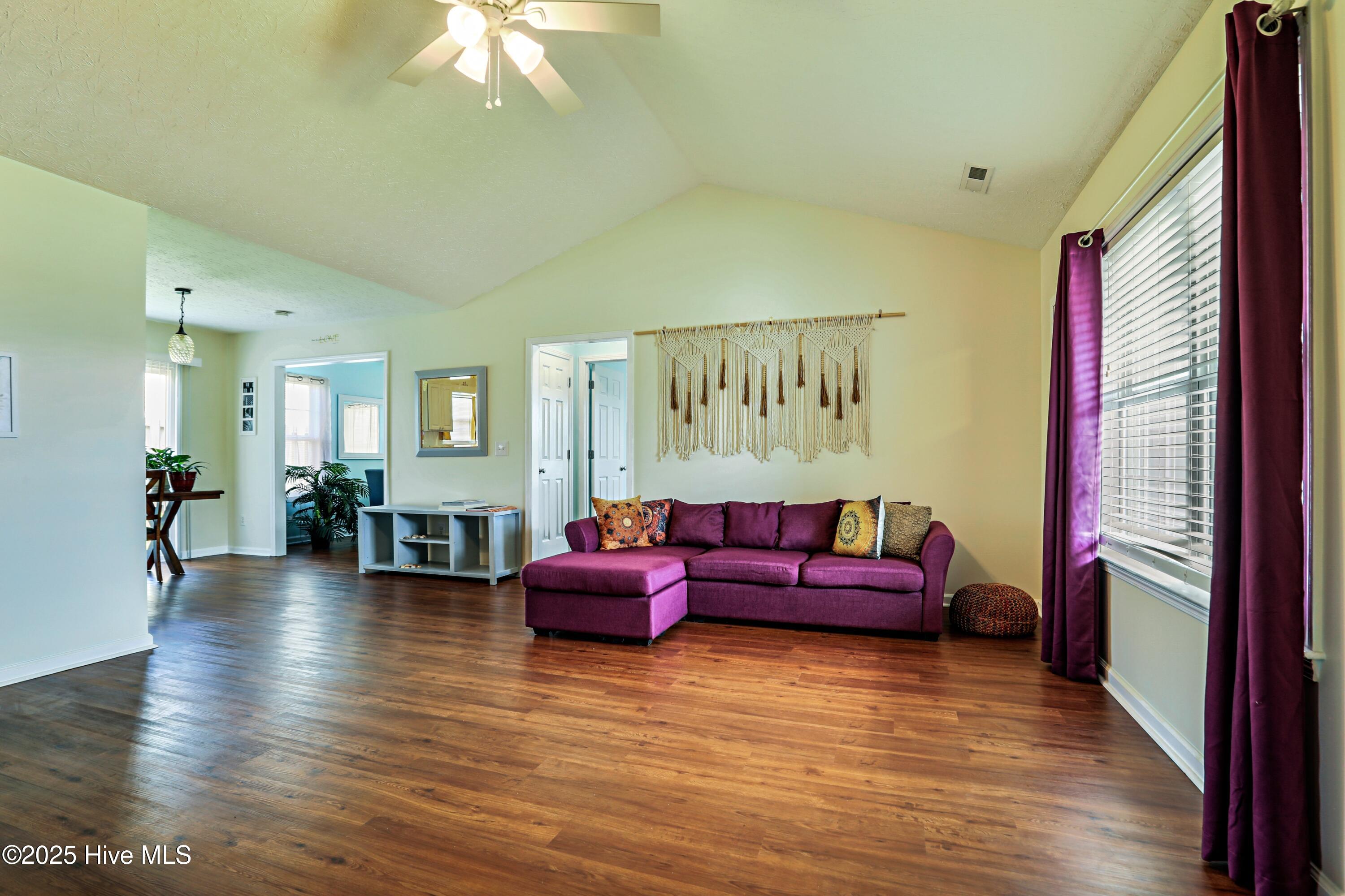 229 Red Carnation Drive Holly Ridge, NC 28445 - Photo 3 of 34 HP3V6A9331