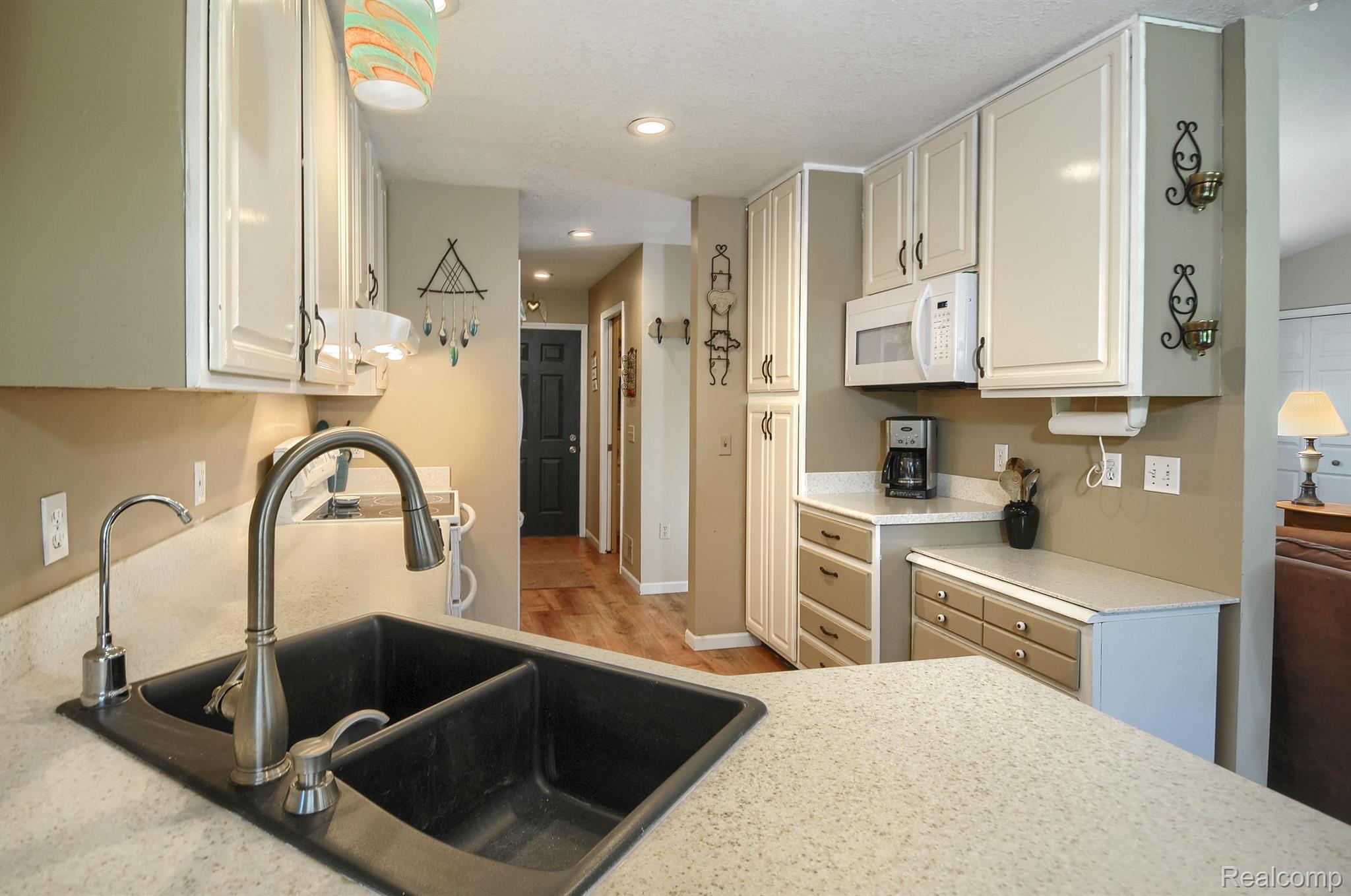 4914 Schott Road Mayville, MI 48744 - Photo 11 of 69 Gallery Image 11