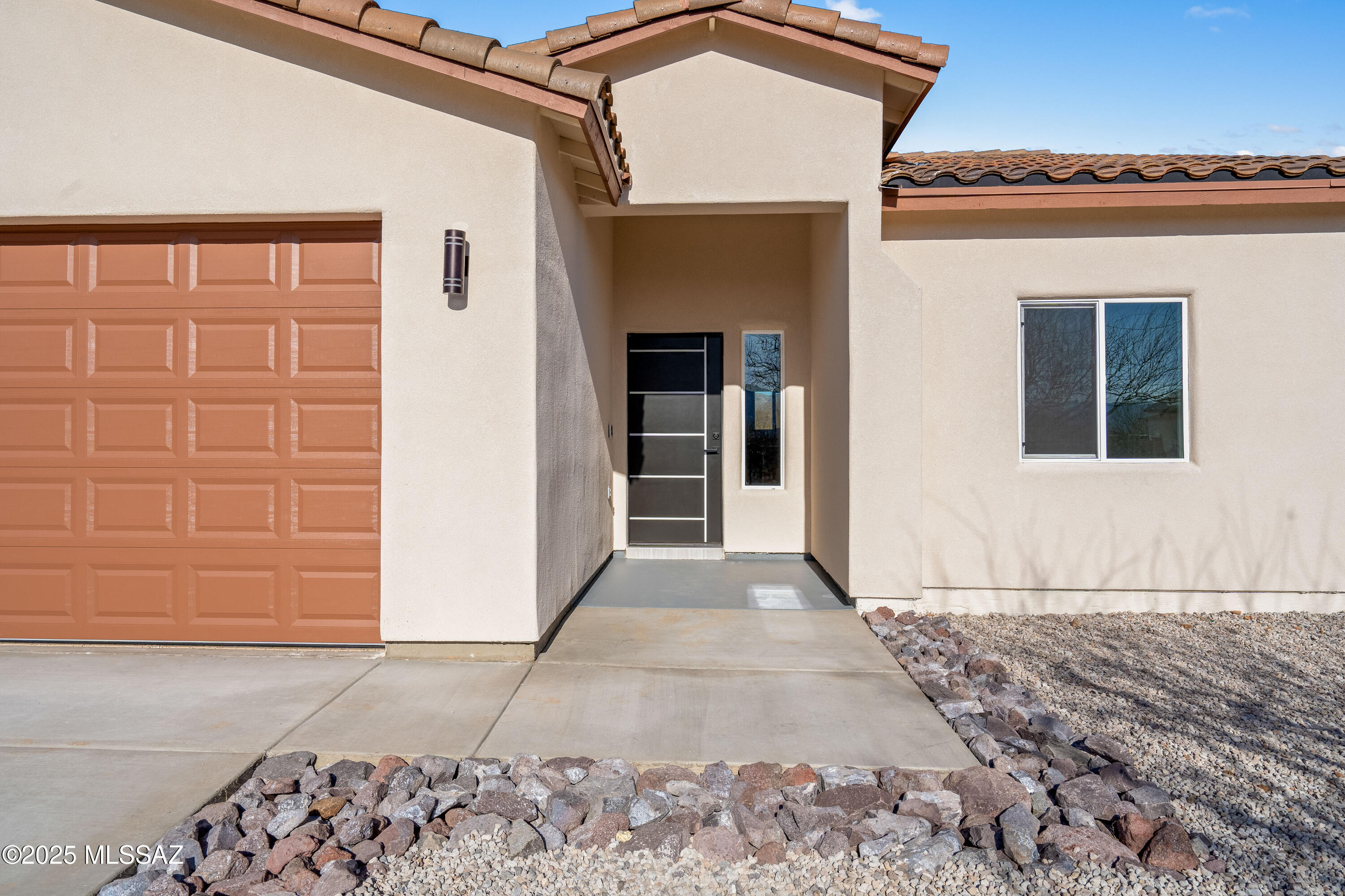 1857 Tijuana Court Rio Rico, AZ 85648 - Photo 4 of 34
